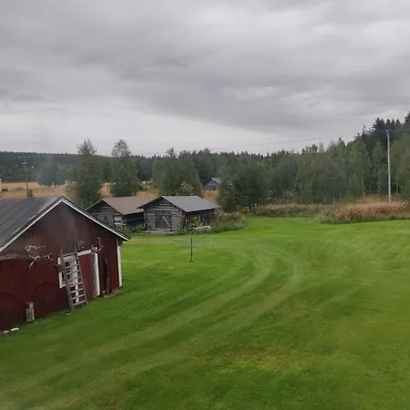 Puskan Mummola בית נופש *